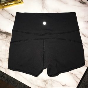 Lululemon spandex in movement shorts